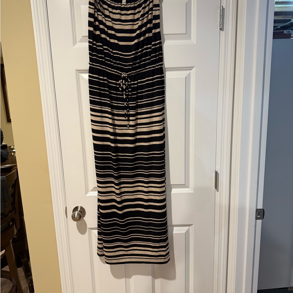 J.CREW Chic Striped Black and Cream Dress size 8
